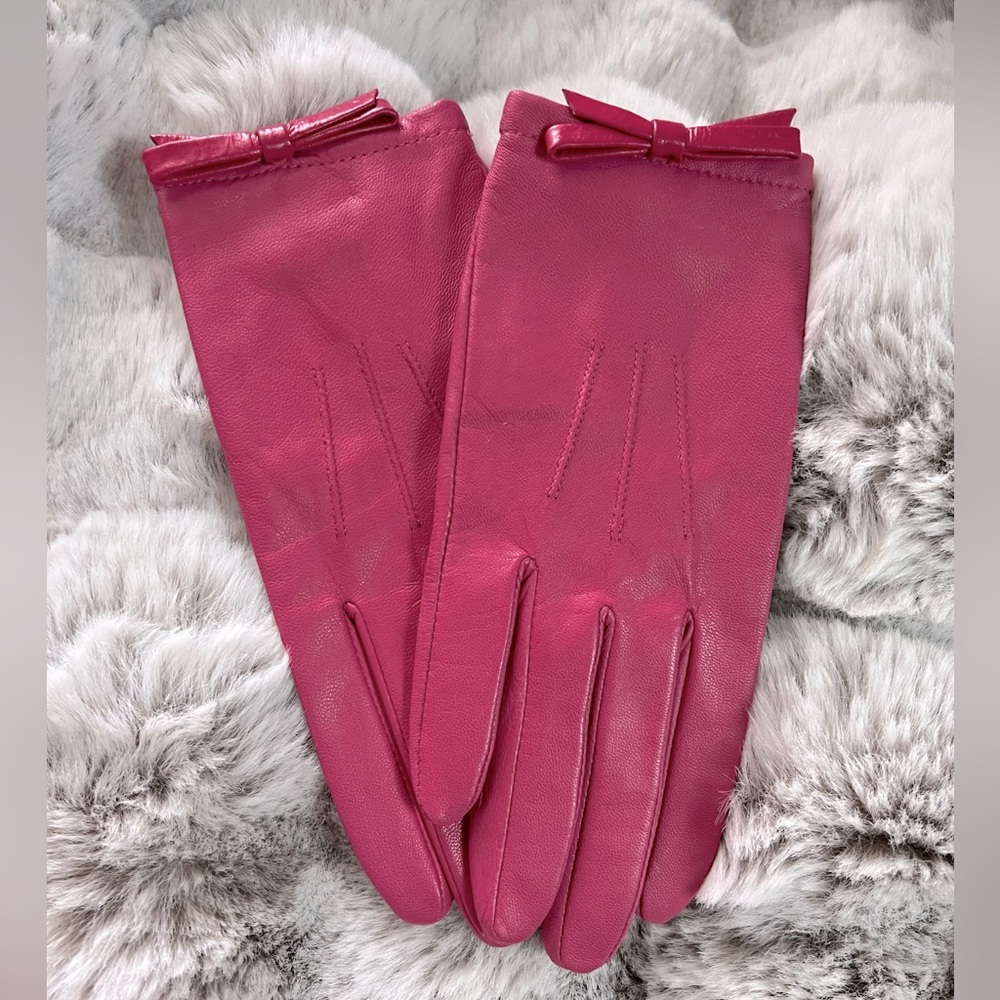 Kate spade pink leather gloves 💖✨
